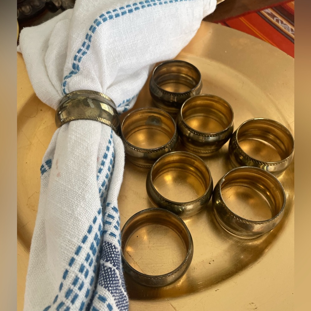 8 metal napkin holders